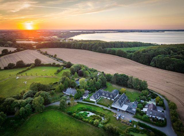 Appartement Weitblick - In Ostseenaehe, 2km Bis Zur Flensburger Foerde, Mit 2 Grossen Schlafzimmern *